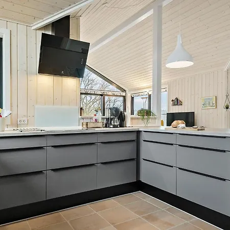 Nyaraló In With Kitchen Ejstrupholm